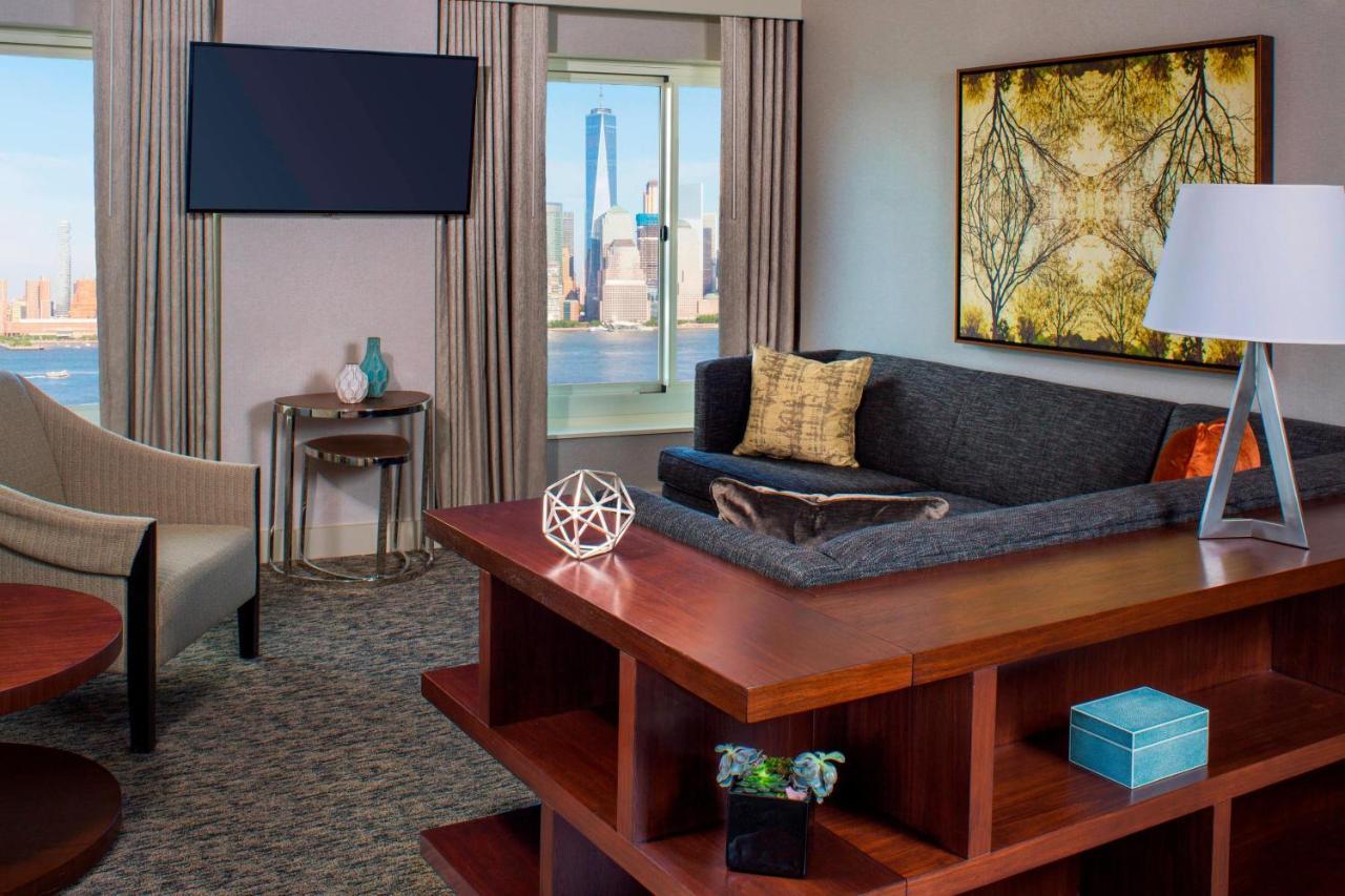 The Westin Jersey City Newport Екстер'єр фото